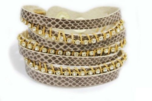 Bracelete em Couro